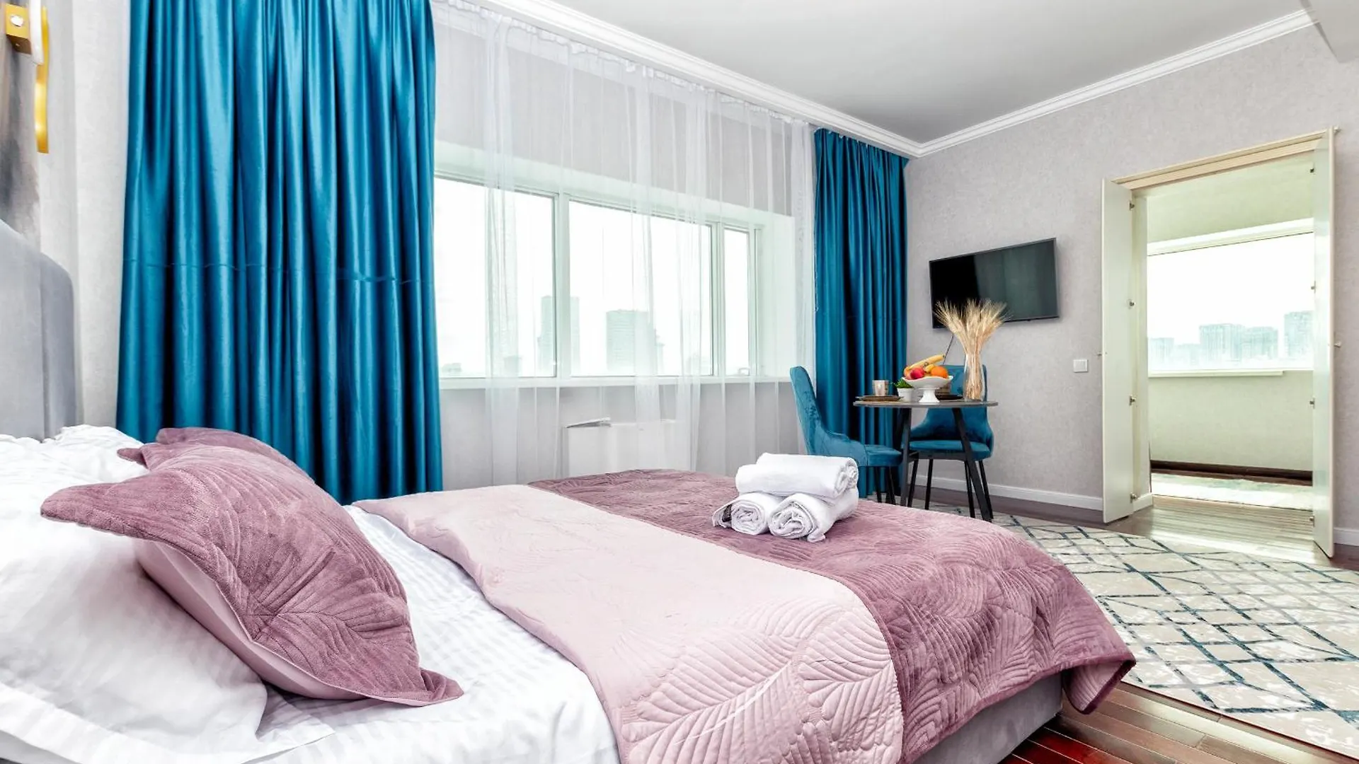 Красивая Однушка В Самом Центре Nur-Sultan  Apartment Nur-Sultan (Astana)